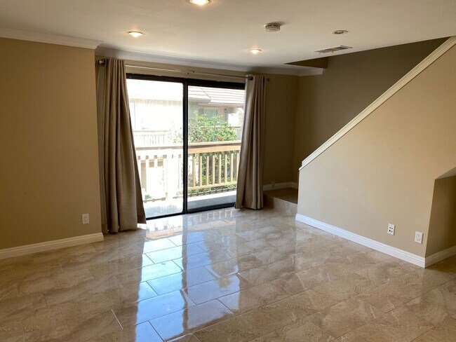Building Photo - 461 Orange Blossom