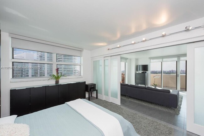 Building Photo - 90 Alton Rd