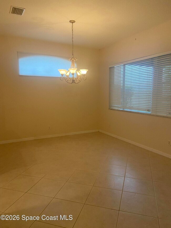 Building Photo - 3723 Carambola Cir