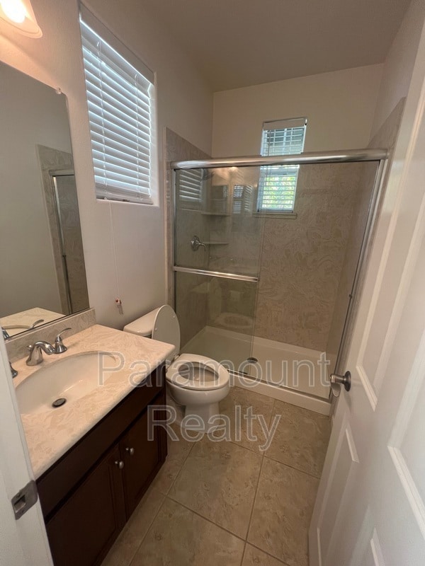 Building Photo - 4311 Gardenia St