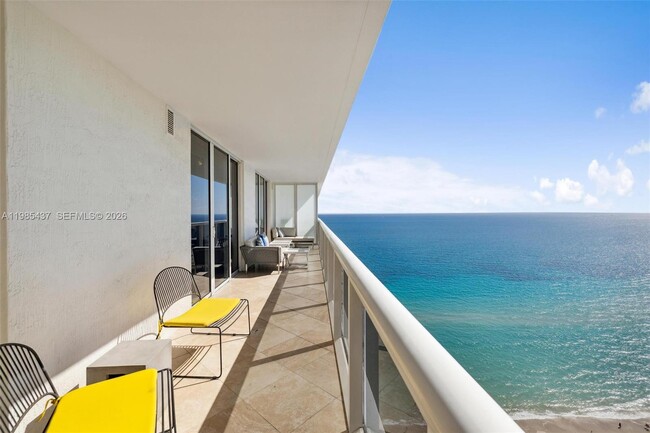 Building Photo - 1830 S Ocean Dr