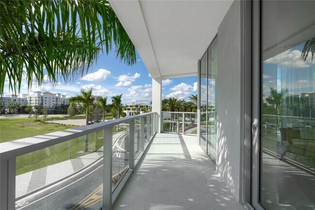 Building Photo - 2000 Metropica Wy