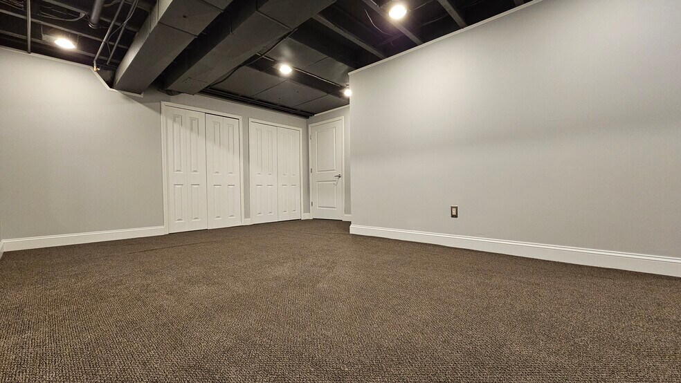 Building Photo - 57103 Curtis St