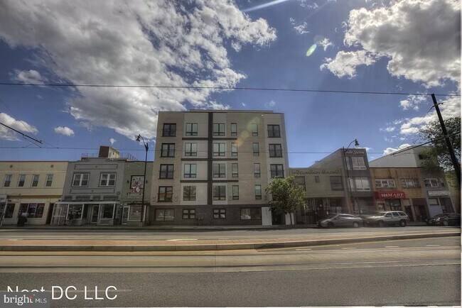 Building Photo - 1827 Benning Rd NE