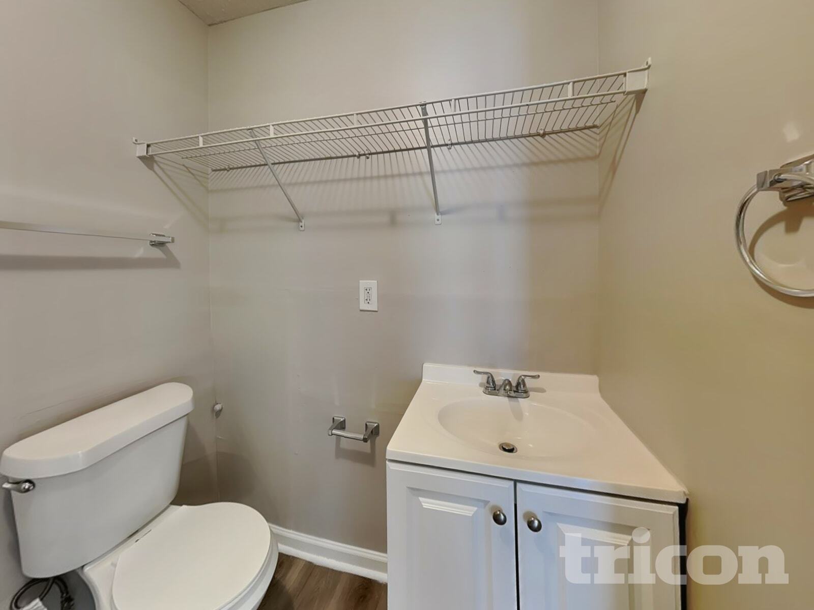 Building Photo - 3596 Caseys Cove