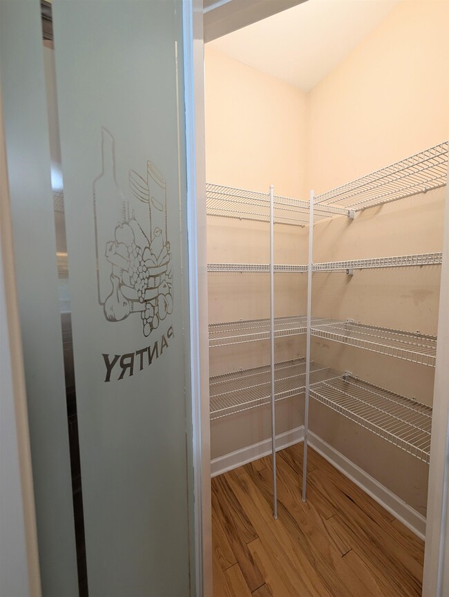 Building Photo - 244 Belclare Way