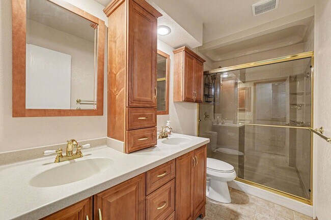 Building Photo - 7980 S Harrison Cir