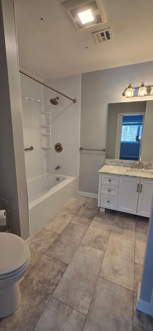 Building Photo - *** PENDING *** Beautiful 2-Bedroom Townhouse at CornerStone Condominiums