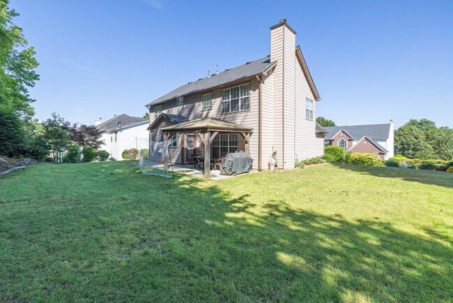 Building Photo - 1500 Highland Farm Dr