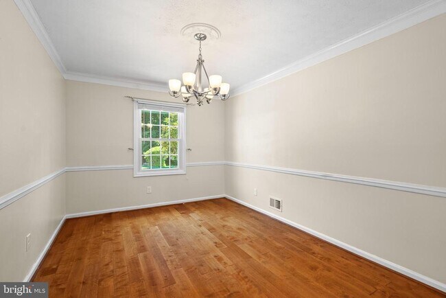 Building Photo - 4650 Palomino Ct