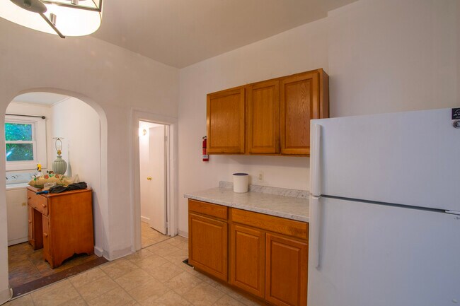 Building Photo - 2039 N Gratz St