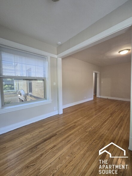 Building Photo - 558 Elmwood Ave