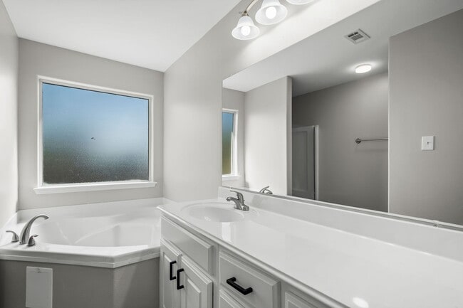 Building Photo - 29022 W Pecos River Ct