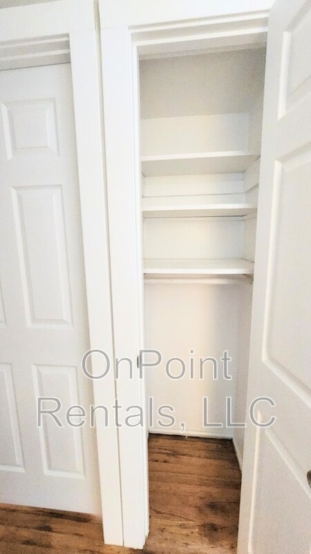 Building Photo - 7873 Syracuse St