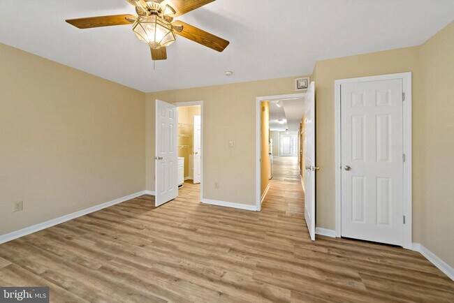 Building Photo - 2537 S Broad St