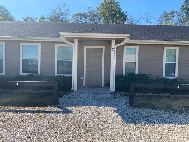 Building Photo - 200 W Crosby St