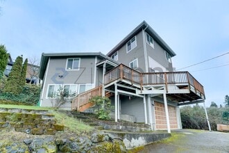 Building Photo - 10123 Cornell Ave S