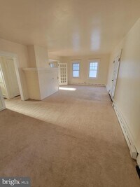 Building Photo - 317 Brower Ave