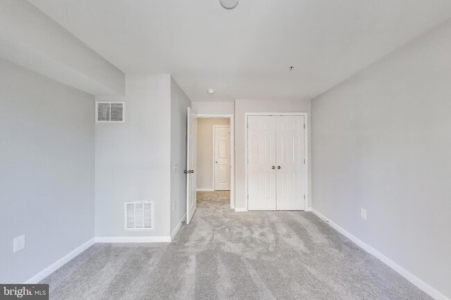 Building Photo - 645 Diamondback Dr