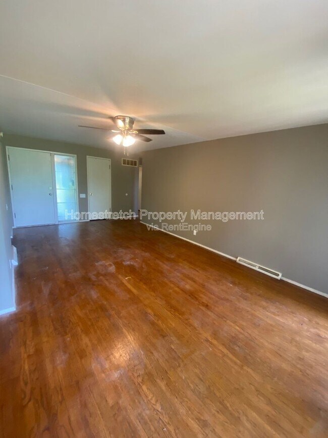Building Photo - 2220 Argo Dr