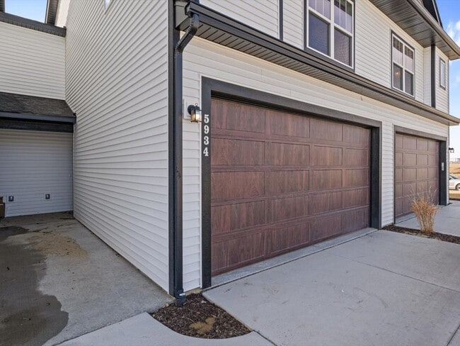 Building Photo - 5934 Butterfield Ct