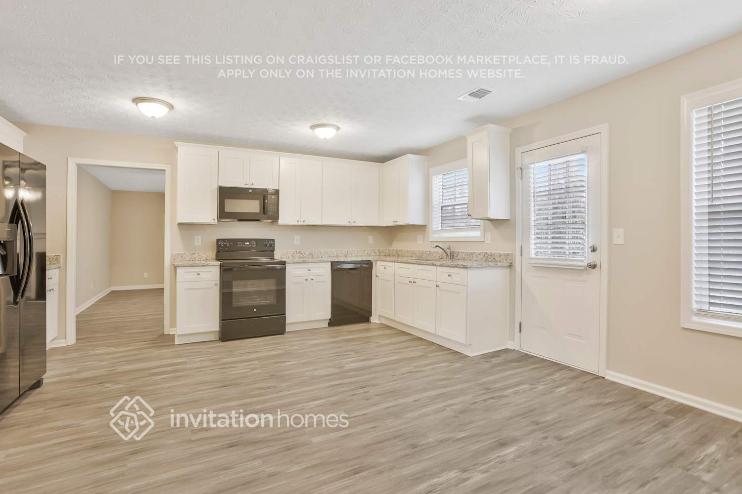 Building Photo - 3422 Kittery Dr SW