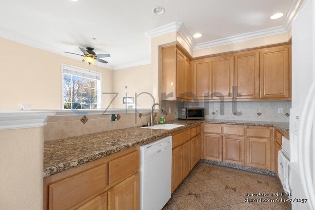 Building Photo - 35485 Monterra Cir