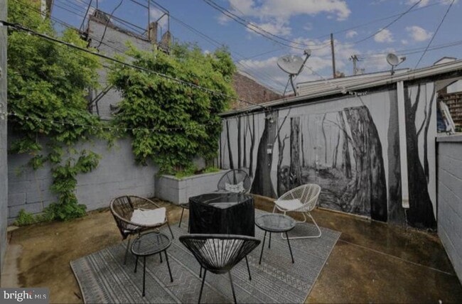 Building Photo - 401 S Ann St