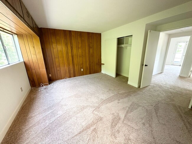 Building Photo - Beautiful single-family home in Brea.