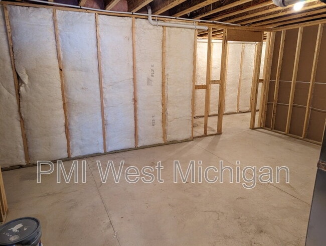Building Photo - 30 Ransom St