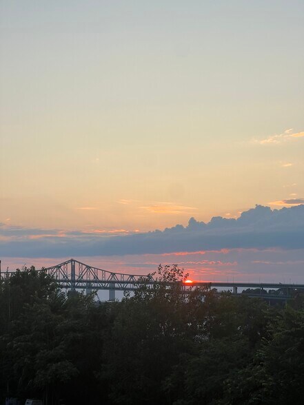 Building Photo - 191 Condor St