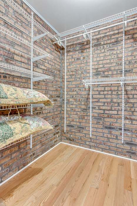 Building Photo - 455 W Grant Pl