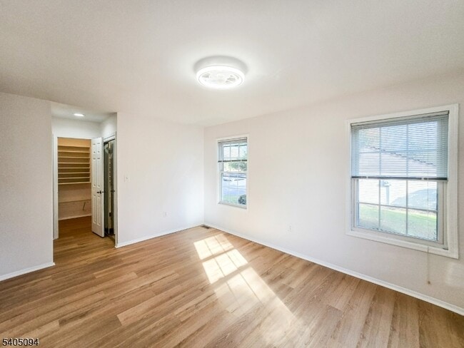 Building Photo - 167 Concordia Cir