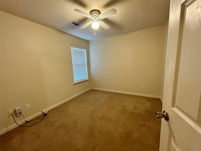 Building Photo - 4258 Medina River Loop