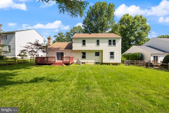 Building Photo - 17105 Amity Dr