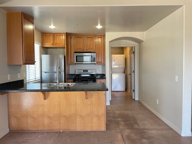 Building Photo - 12478 Hillpoint Ct
