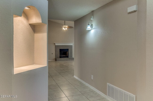 Building Photo - 3132 Tierra Bowles Dr