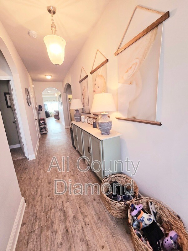 Building Photo - 103 Redfish Way