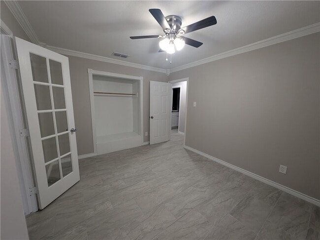 Building Photo - 5201 Hitching Post Ln