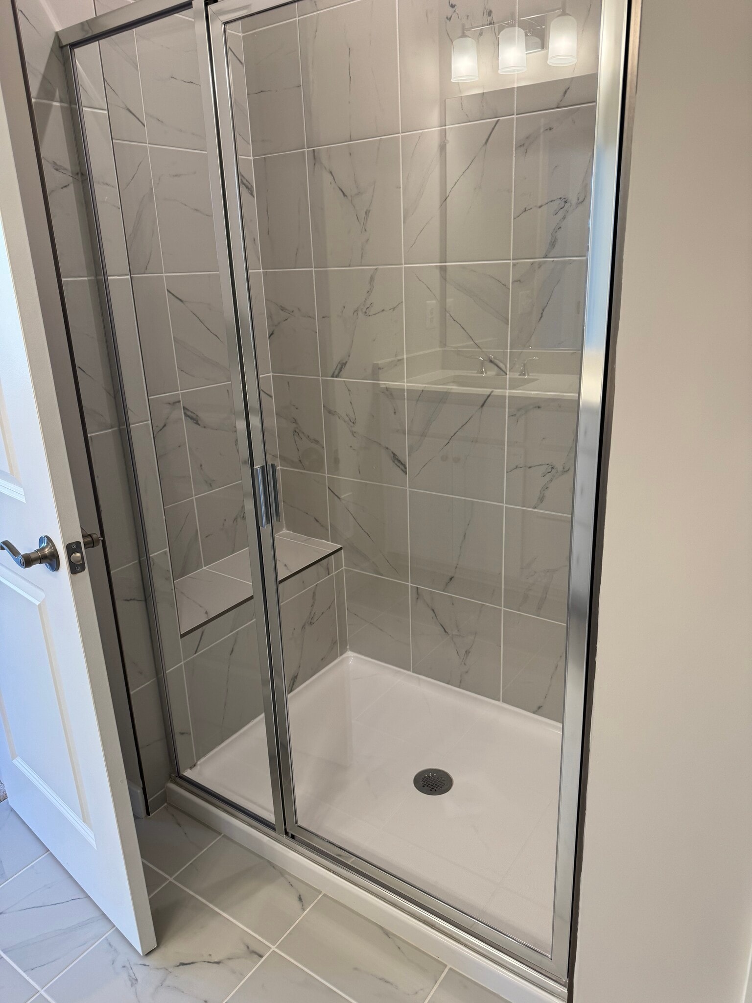 master bedroom shower - 13622 Innovation Station Loop
