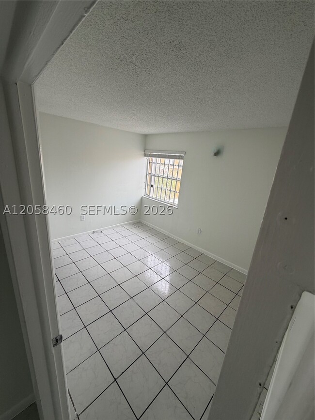 Building Photo - 9300 W Flagler St