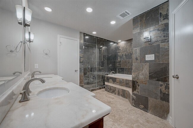 Building Photo - 919 Mockingbird Way