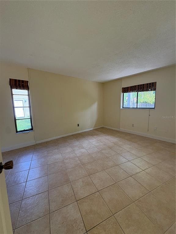 Building Photo - 14175 Feather Sound Dr