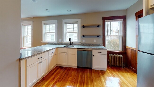 Building Photo - 65-67 Sterling St-