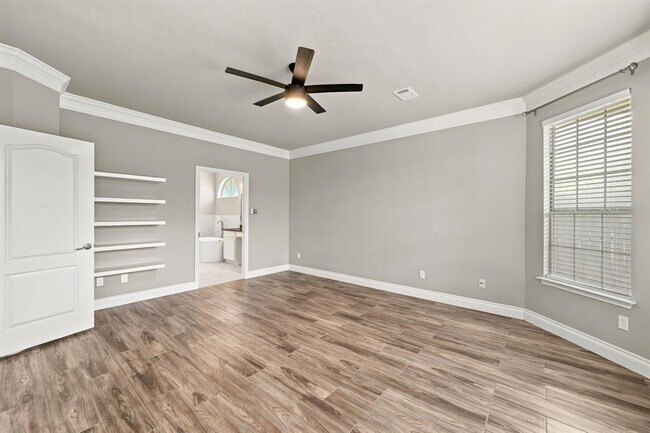 Building Photo - 1600 Viki Lynn Ct