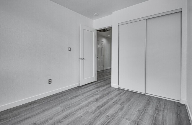 Building Photo - Charming & Bright 3?Bed • 2?Bath Family Ho...