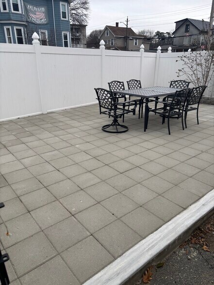 Building Photo - 103 Essex St