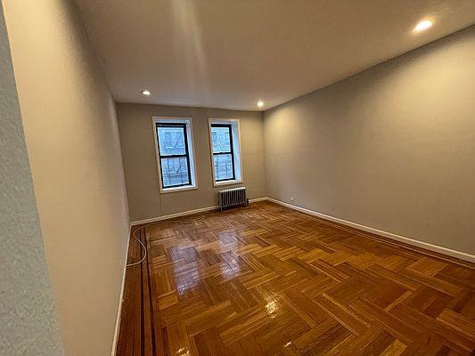 Building Photo - 2 bedroom in BRONX NY 10467