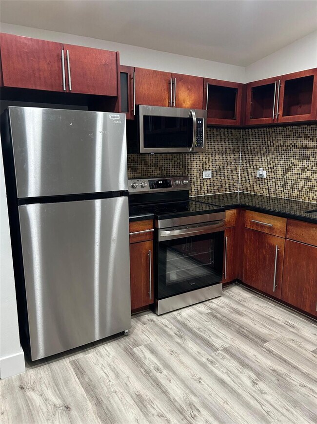 Building Photo - 3610 N 56th Ave