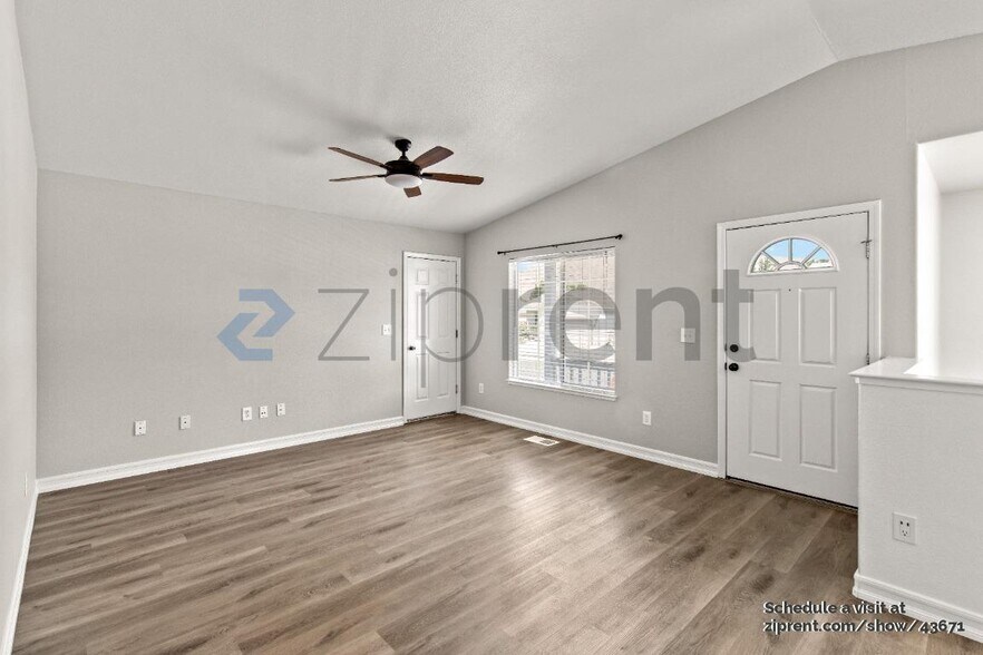 Building Photo - 17770 Buckshot Ct